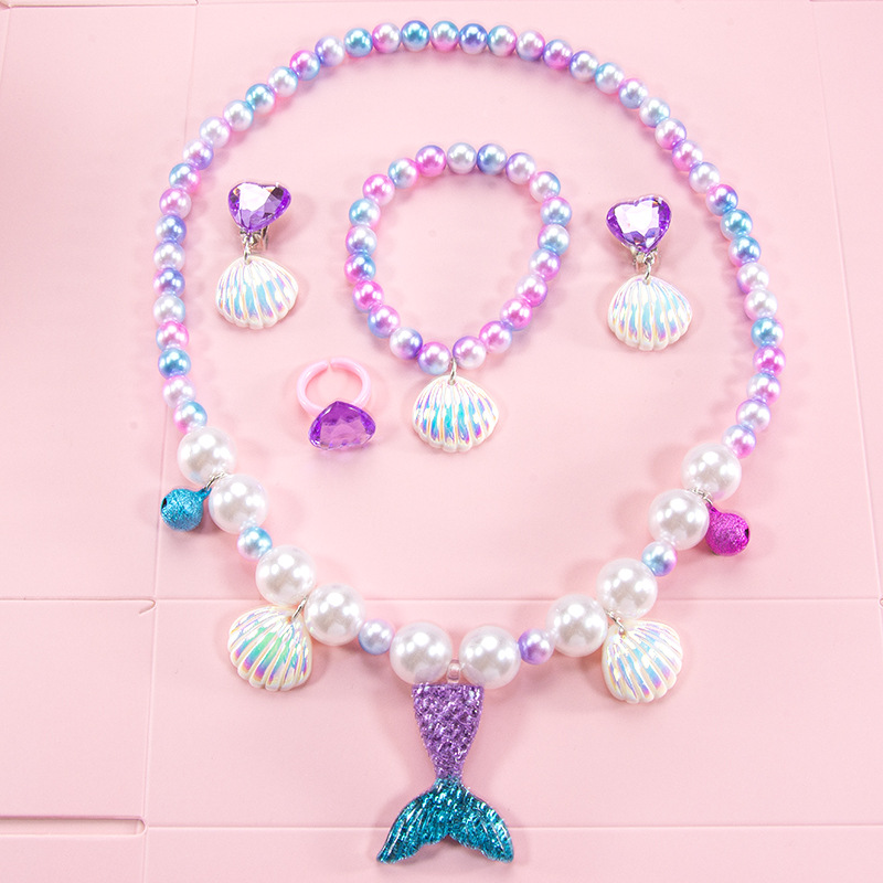 طقم مجوهرات للفتيات بتصميم حور - مراجعة Pearl Necklace Set وسعره