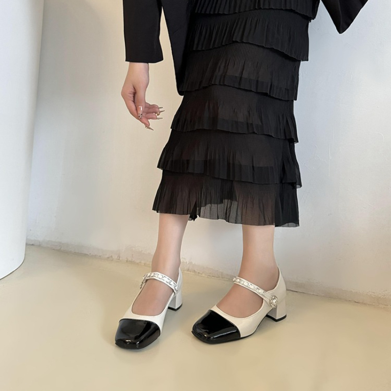 2026 صندل بكعب عالٍ سميك مع مش - مراجعة Women Formal Wear Black And White وسعره