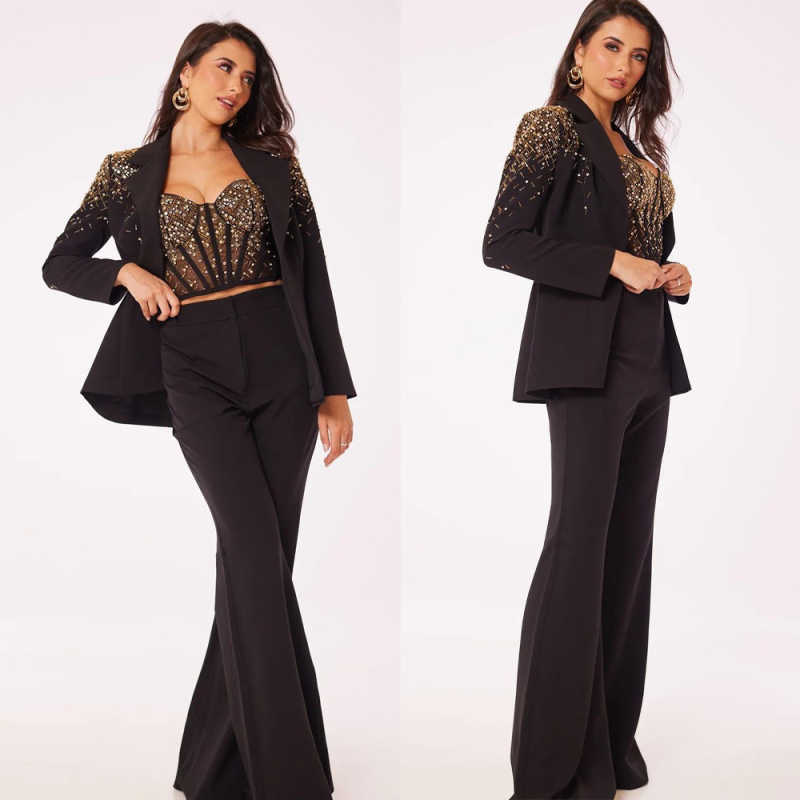 بدلات نسائية بتصميم فريد من قط - مراجعة Unique Women'S Formal Wear وسعره